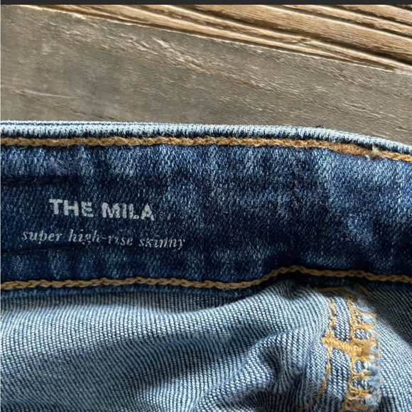 🎉 HP 🎉 AG Super High Waisted (Mila) Jeans - Picture 4 of 7